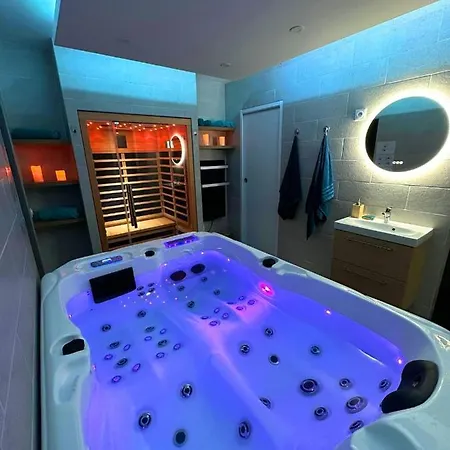 Escapade Relaxante - - Jacuzzi - Sauna - Prives LʼIsle-Adam
