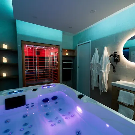 Escapade Relaxante - - Jacuzzi - Sauna - Prives * L'Isle-Adam