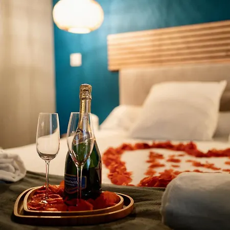 Apartment Escapade Relaxante - - Jacuzzi - Sauna - Prives L'Isle-Adam